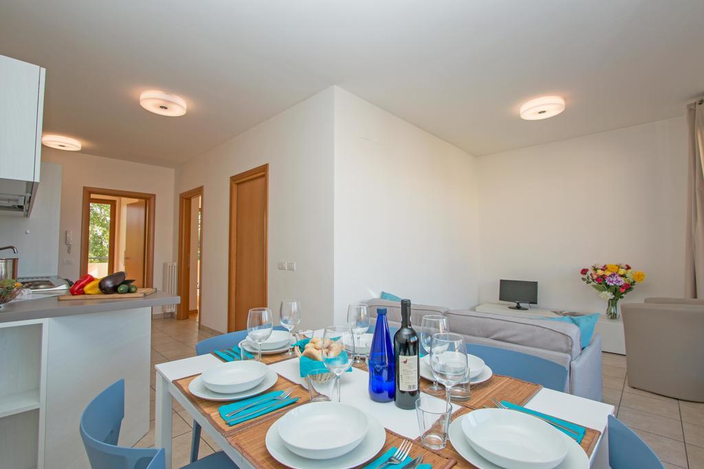 Benacus E4 Apartment By Wonderful Italy Sirmione Exteriör bild